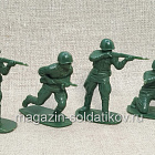 Солдатики из пластика Русская армия (набор 7 шт.) 1/32 Airfix (448-052) (448-052)