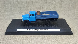 Масштабная модель в сборе и окраске ЗИЛ-130 (бортовой) 1/72 (Q208-118) (Q208-118)