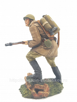 Миниатюра в росписи Огнметчик РККА, 1944 г., 54 мм (НФ0190.14.01.54) (НФ0190.14.01.54)