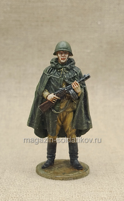 Советский автоматчик в плащ-палатке, 54 мм (430-057) (430-057)