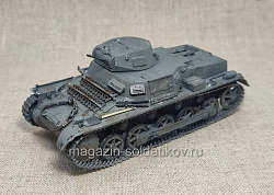 Модель танка T-I (подбитый) 1/35 в сборе и окрасе (Q600-518) (Q600-518)