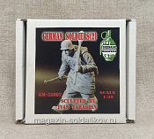 Сборная миниатюра из смолы Немецкий солдат - 2 Grenade Miniatures 1/35 - фото