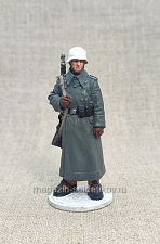 Немецкий пехотинец в карауле 54 мм - фото
