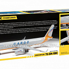 Сборная модель из пластика Грузовой самолет Ту-204-100С (1/144) Звезда