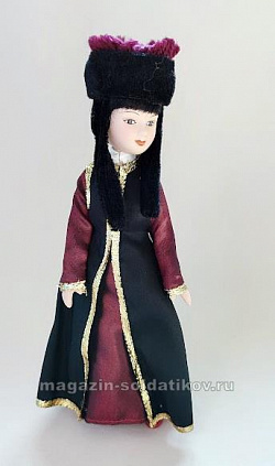 Кукла в калмыцком праздничном костюме №07