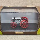 Fordson трактор F 1917 Фордзон-Путиловец 1924 год 1:43, Universal Hobbies (Q307-146) (Q307-146)