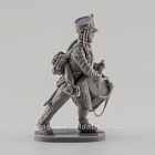 Сборная миниатюра из смолы Батальонный барабанщик мушкетёрского полка, в атаке, 28 мм, Аванпост