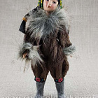 Кукла в чукотском зимнем костюме №51