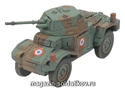 Сборная модель из пластика Panhard AMD-35 (15мм) Flames of War (FR300) (FR300)