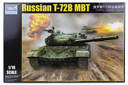 Сборная модель из пластика Российский танк Т-72Б (1:16) Трумпетер