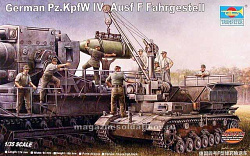 Сборная модель из пластика Бронетранспортер Pz.Kpfw IV Ausf F Fahrgestell 1:35 Трумпетер (00363) (00363)
