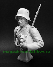 Сборная миниатюра из смолы Германский штурмовик 1916-18 гг., 200 мм Chronos Miniatures - фото