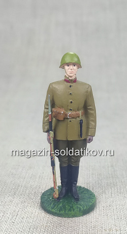 №199 Младший сержант ВВ НКВД в парадной форме, 1941-1943 гг.