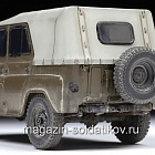 Сборная модель из пластика Советский военный внедорожник УАЗ-469 (1/35) Звезда